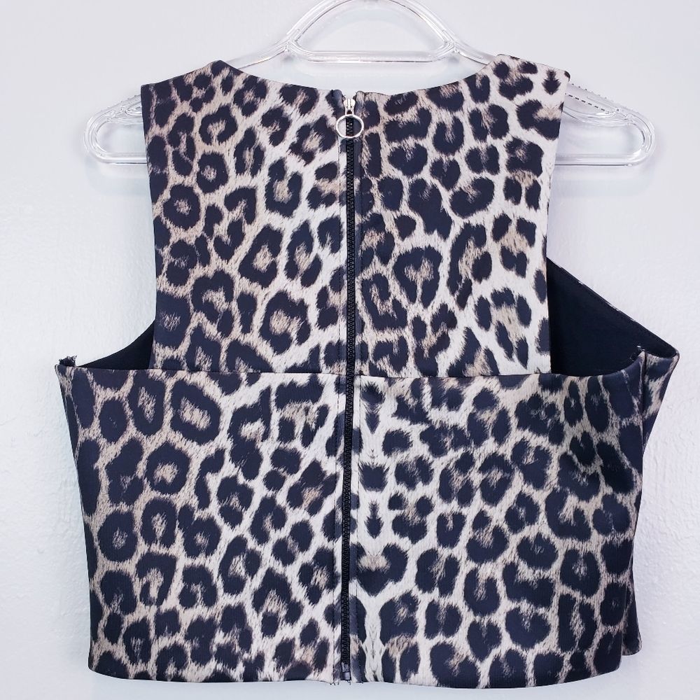 ASOS - Picture 4 of 6